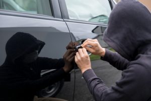 自動車盗難にあわないための防犯対策